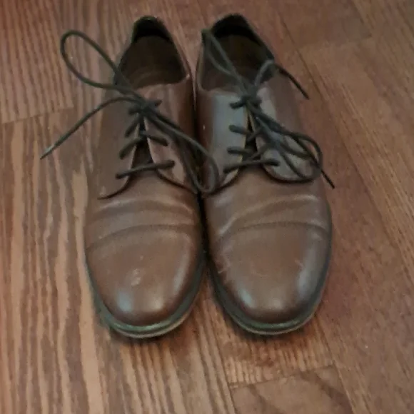 Apt. 9 | Shoes | Apt 9 Brown Leather Oxfords Timeless Design  display picture 2